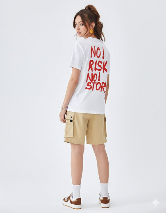 "NO RISK NO STORY" Oversized T-Shirt