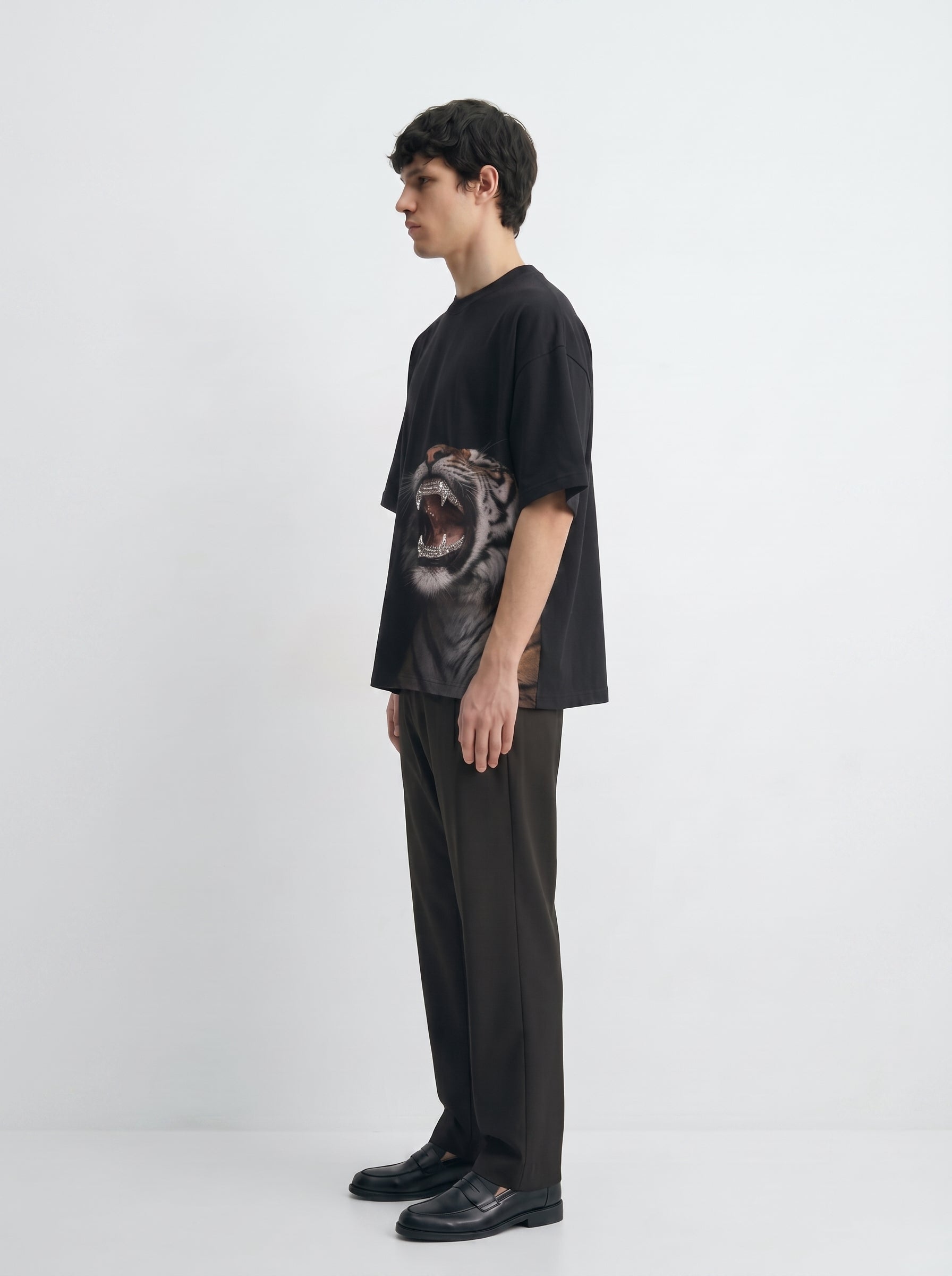 Diamond Fang Tiger Tee