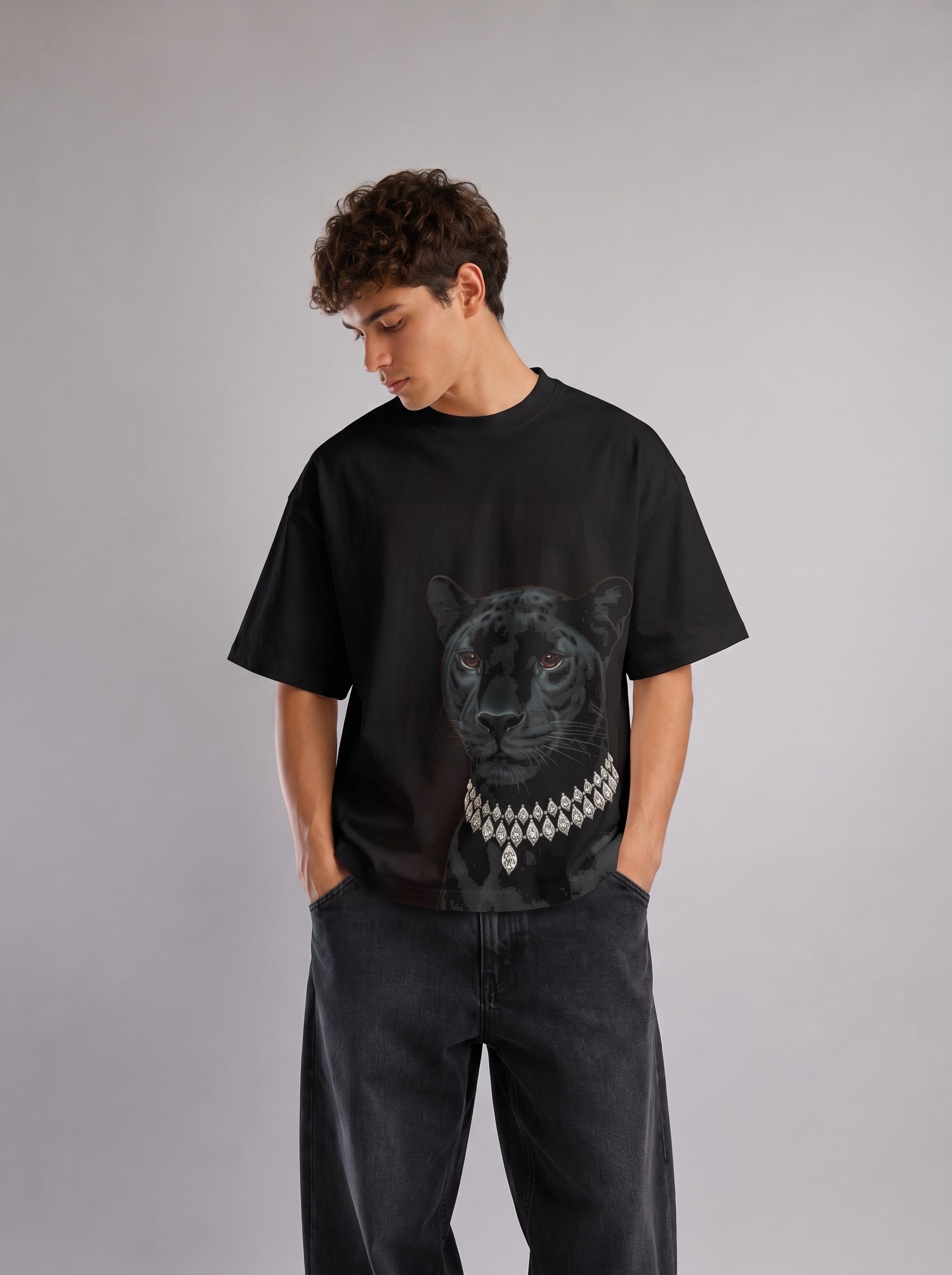 Black Panther Royale Oversized Tee